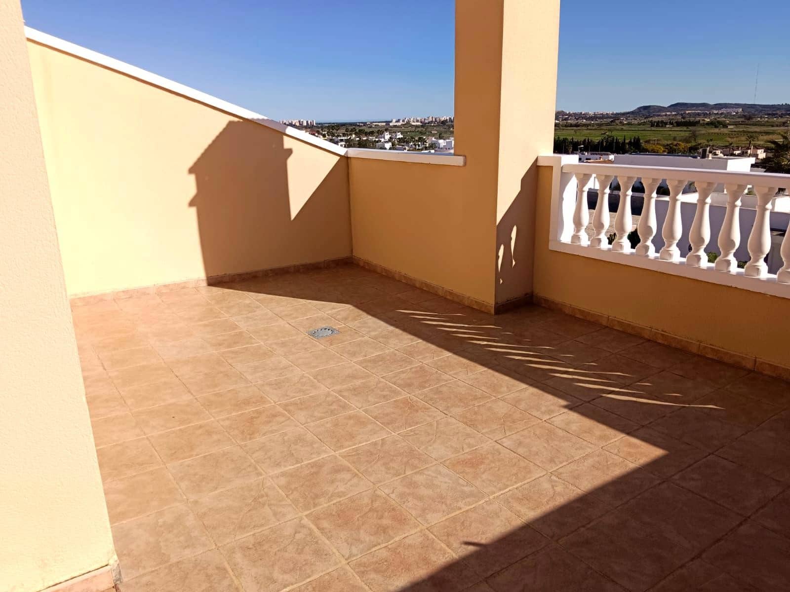 3 bedroom Villa for holiday rental in San Fulgencio with pool - € 525 (Ref: 9772022)
