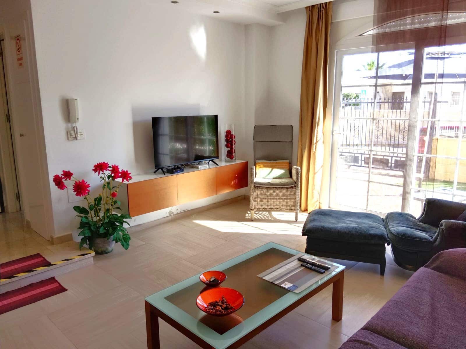 3 bedroom Villa for holiday rental in San Fulgencio with pool - € 525 (Ref: 9772022)