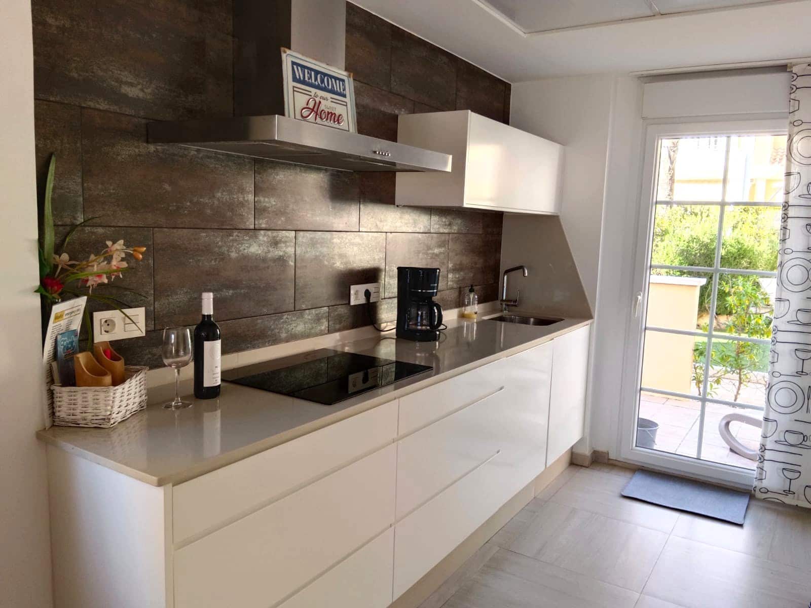 3 bedroom Villa for holiday rental in San Fulgencio with pool - € 525 (Ref: 9772022)