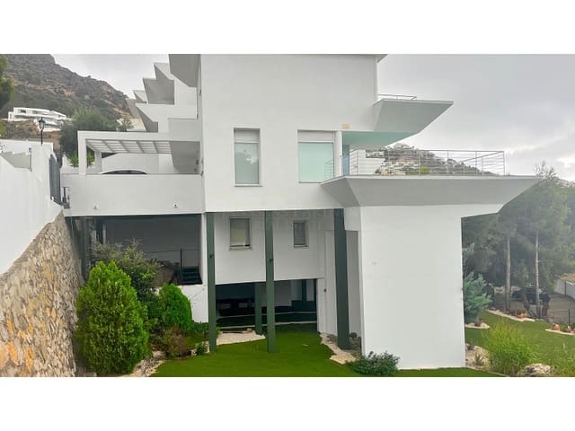 4 slaapkamer Villa te koop in Altea la Vella, Altea - € 1.250.000 (Ref: 9794436)