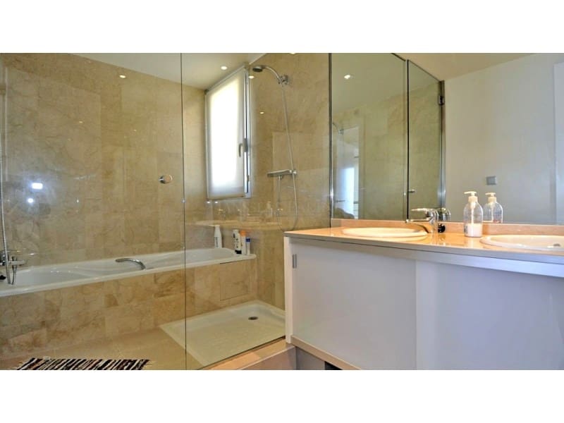 4 bedroom Villa for sale in Altea la Vella - € 1,250,000 (Ref: 9794436)