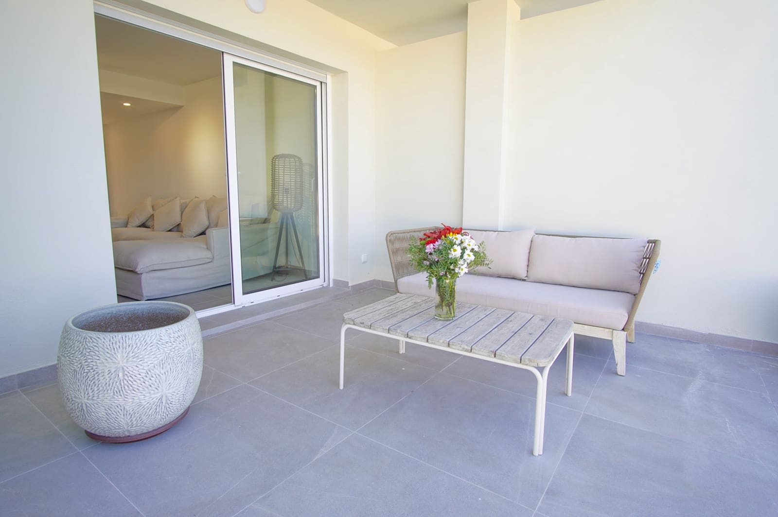 2 bedroom Apartment for sale in Denia with pool - € 389,300 (Ref: 9794437)