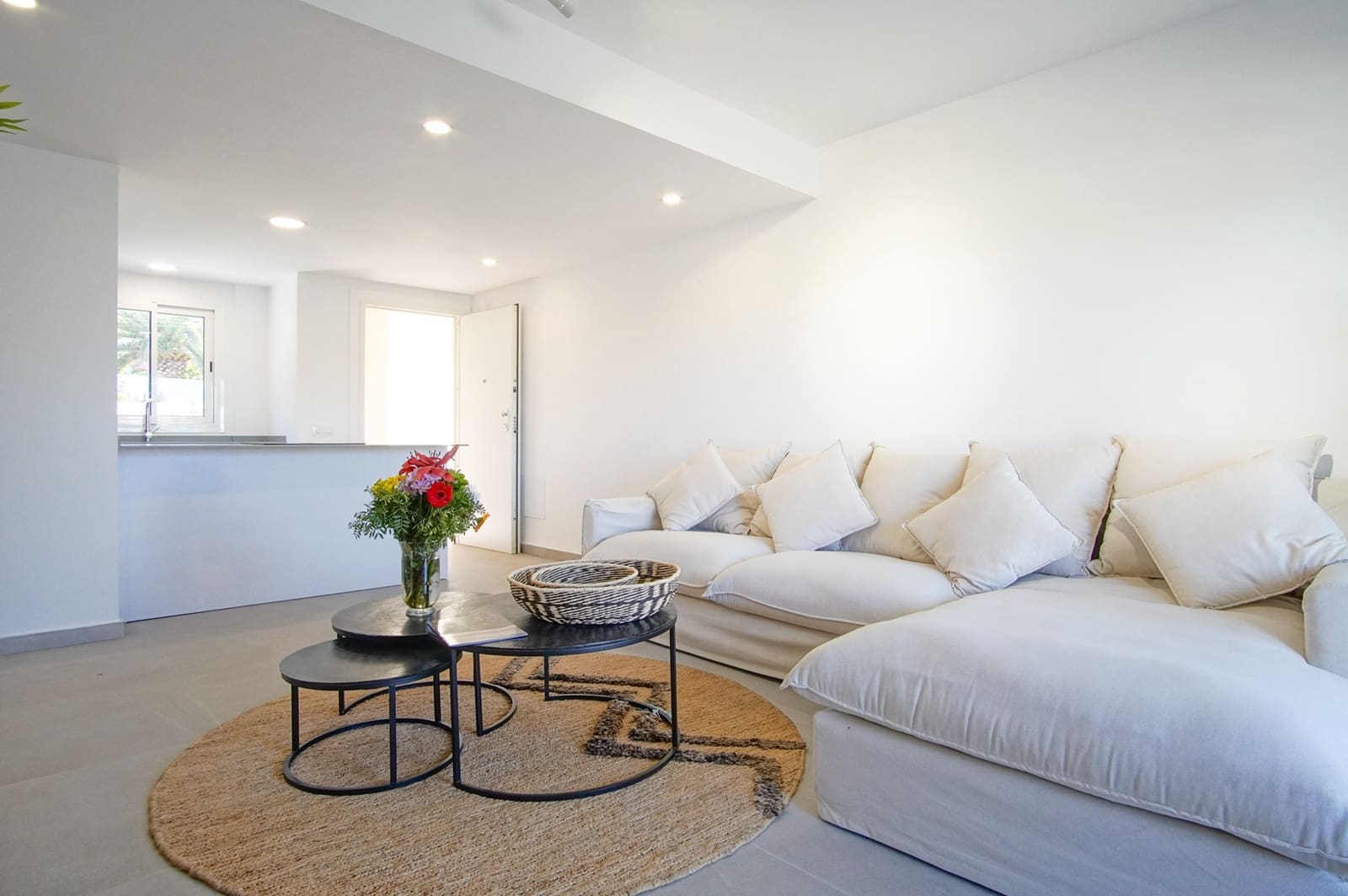 2 bedroom Apartment for sale in Denia with pool - € 389,300 (Ref: 9794437)