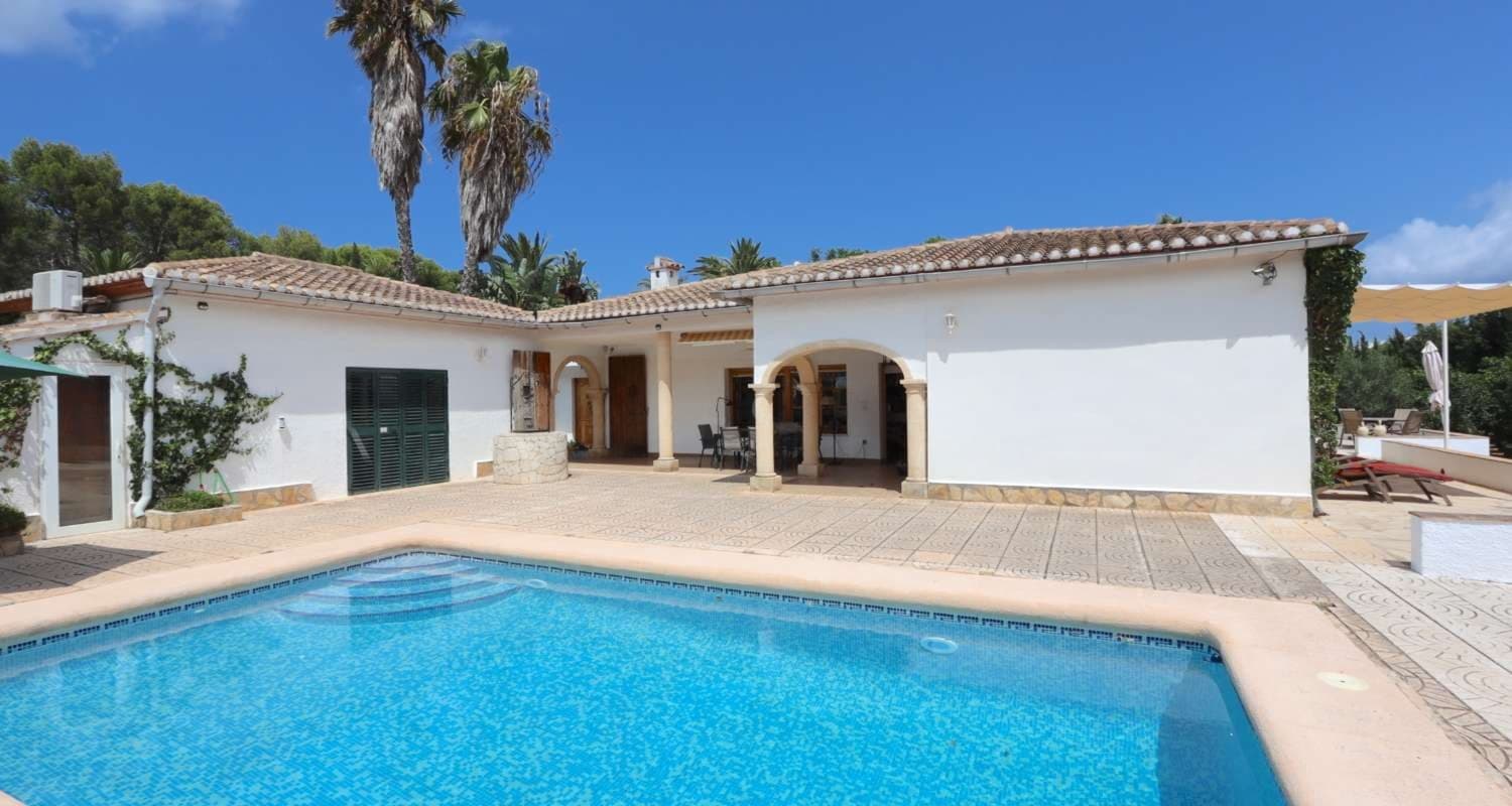 5 sovrum Finca/Hus på landet till salu i Denia med pool - 705 550 € (Ref: 9804092)