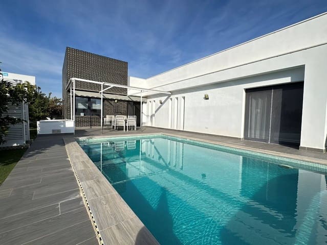 3 sovrum Villa till salu i Dénia med pool - 485 000 € (Ref: 9814307)