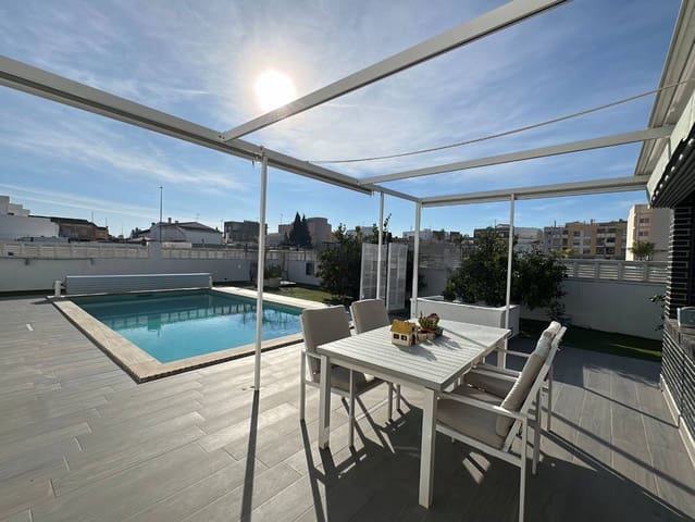 3 sovrum Villa till salu i Dénia med pool - 485 000 € (Ref: 9814307)