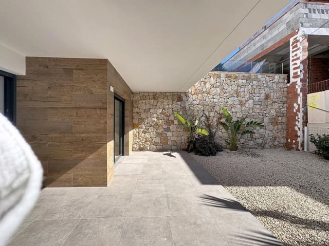 2 slaapkamer Appartement te koop in Moraira, Teulada-Moraira met zwembad - € 405.000 (Ref: 9814309)
