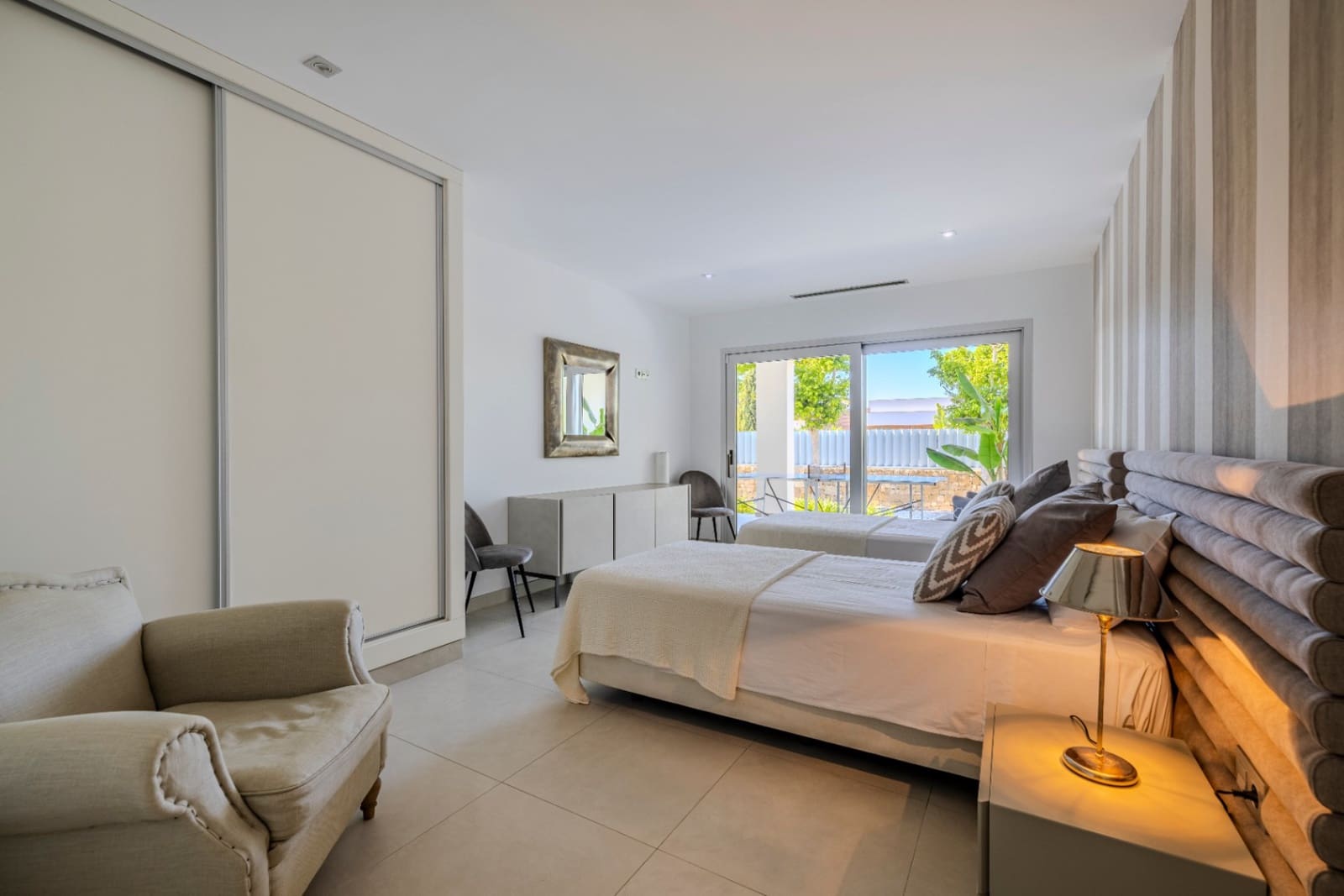 5 sypialnia Willa na sprzedaż w Javea / Xabia z basenem - 1 695 000 € (Ref: 9814310)