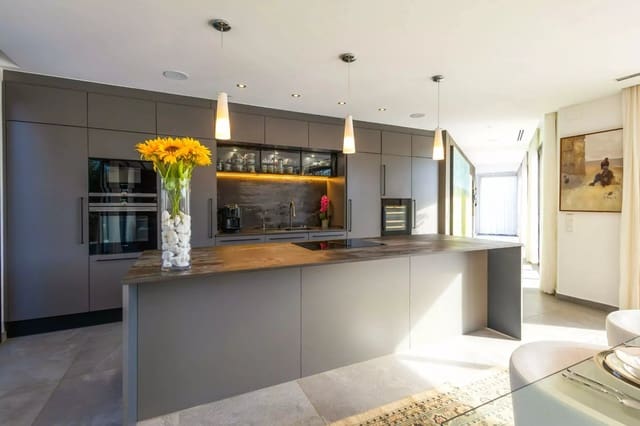 4 sovrum Villa till salu i Javea / Xàbia med pool - 1 850 000 € (Ref: 9814313)