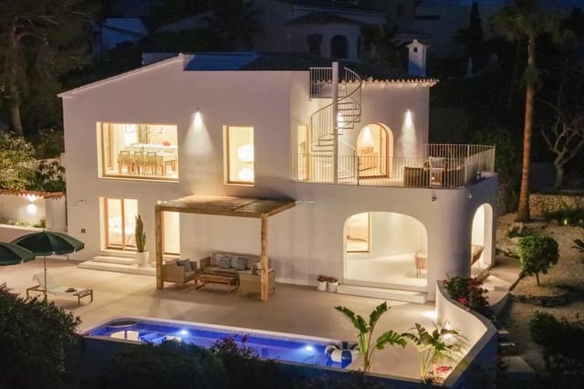 4 Zimmer Villa zu verkaufen in Javea / Xàbia mit Pool - 1.950.000 € (Ref: 9814314)
