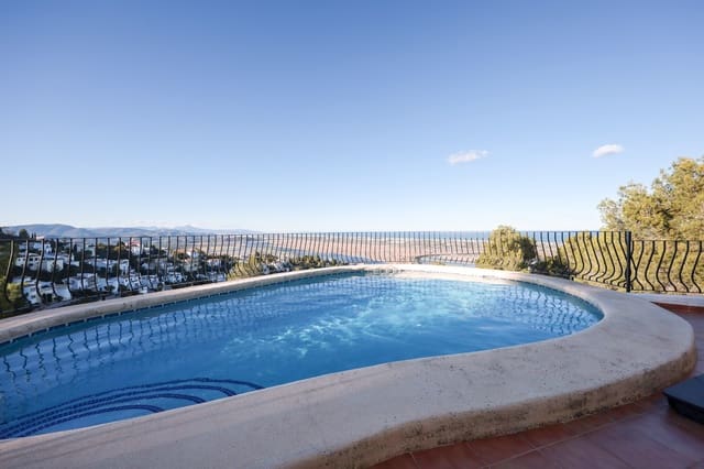 4 soverom Villa til salgs i Monte Pego, Pego med svømmebasseng - € 549 000 (Ref: 9814316)