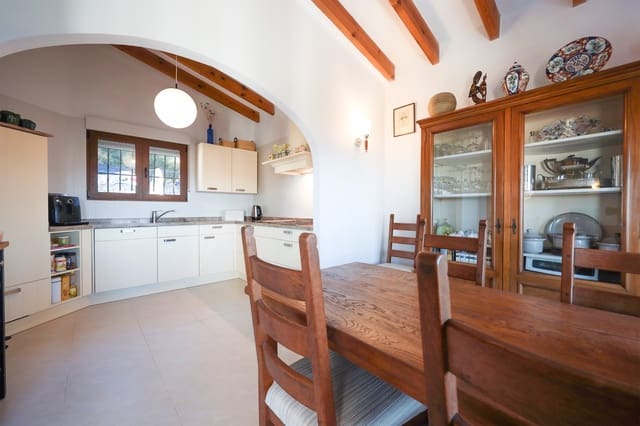 4 soverom Villa til salgs i Monte Pego, Pego med svømmebasseng - € 549 000 (Ref: 9814316)