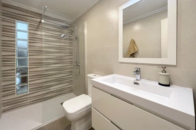 Apartamento de 3 habitaciones en Javea / Xàbia en venta - 299.000 € (Ref: 9815486)