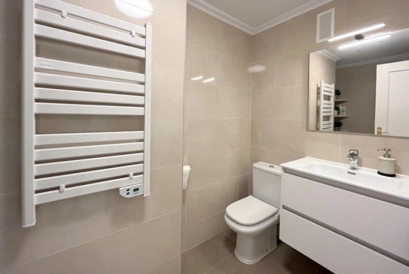 Apartamento de 3 habitaciones en Javea / Xàbia en venta - 299.000 € (Ref: 9815486)