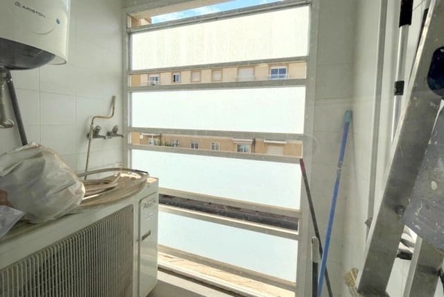 Apartamento de 3 habitaciones en Javea / Xàbia en venta - 299.000 € (Ref: 9815486)