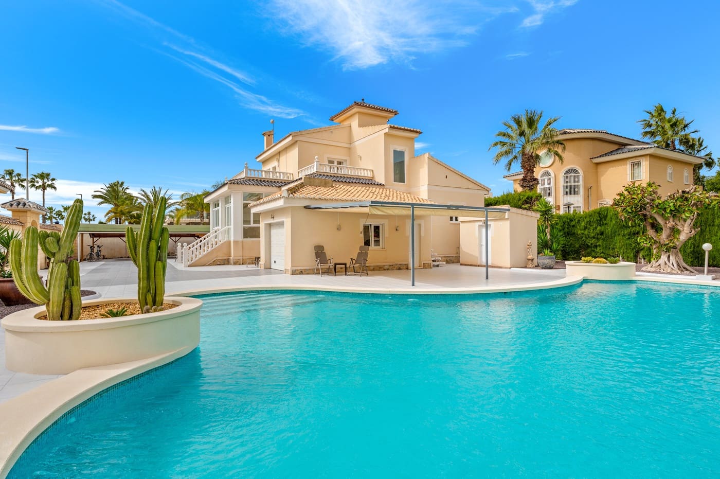 4 camera da letto Villa in vendita in Ciudad Quesada con piscina - 750.000 € (Rif: 9826382)