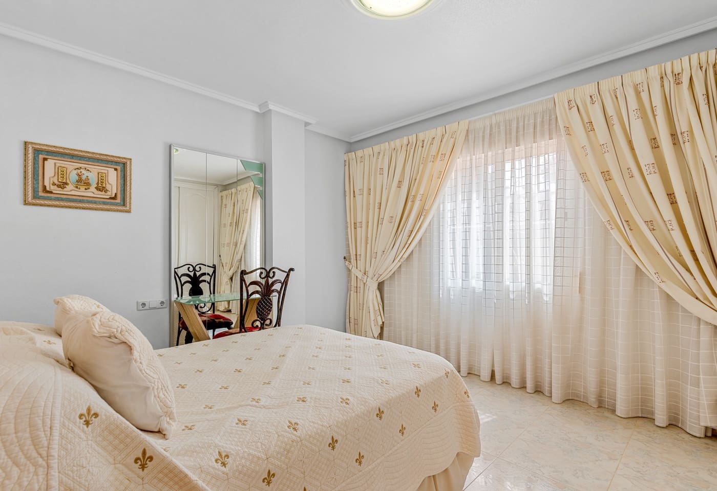 Chalet de 7 habitaciones en Ciudad Quesada en venta con piscina - 690.000 € (Ref: 9826387)