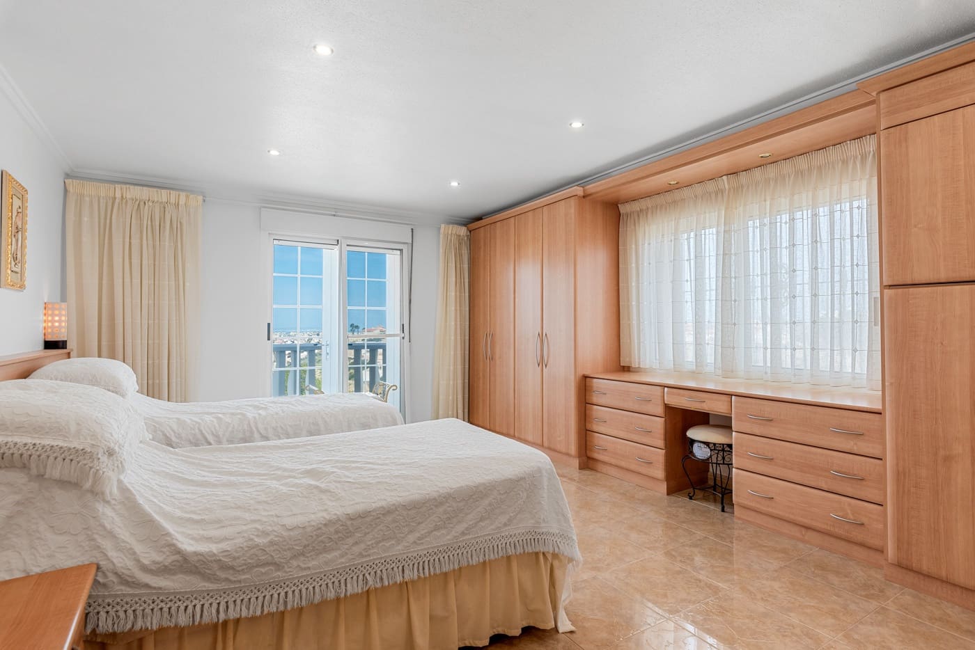 Chalet de 7 habitaciones en Ciudad Quesada en venta con piscina - 690.000 € (Ref: 9826387)