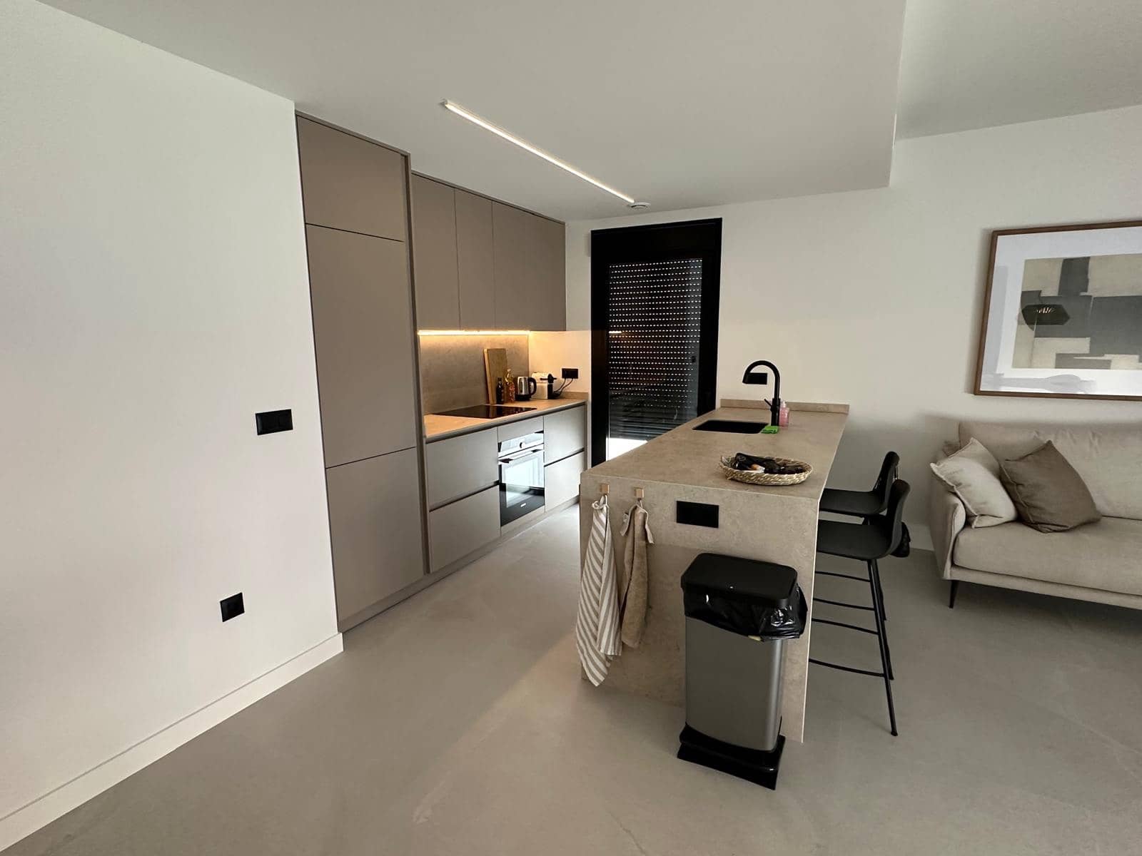 Chalet de 4 habitaciones en Ciudad Quesada en venta - 595.000 € (Ref: 9826398)