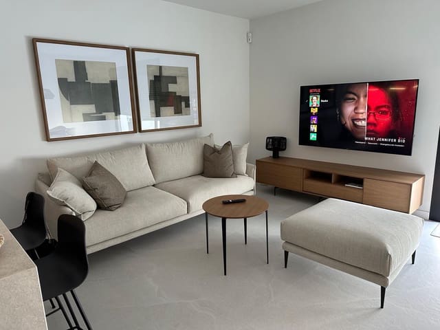 Chalet de 4 habitaciones en Ciudad Quesada, Rojales en venta - 595.000 € (Ref: 9826398)