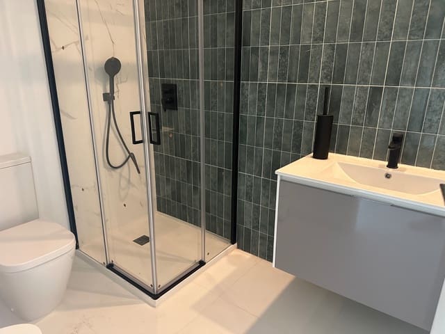 Apartamento de 2 habitaciones en San Miguel de Salinas en venta - 229.500 € (Ref: 9826399)