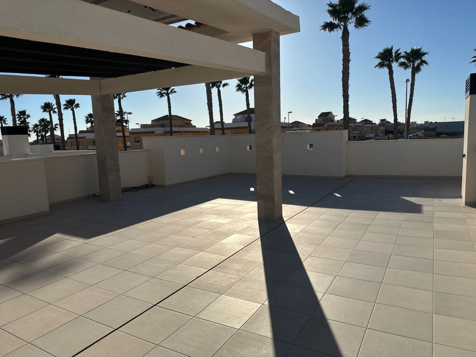 Chalet de 3 habitaciones en Doña Pepa en venta - 850.000 € (Ref: 9826400)