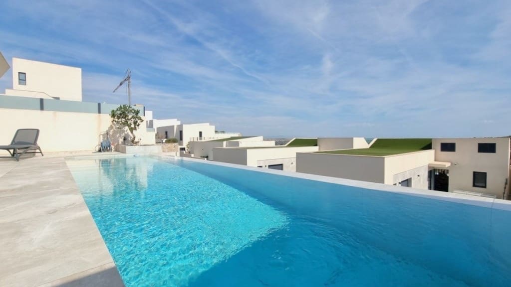 4 soveværelse Villa til salg i Ciudad Quesada - € 660.000 (Ref: 9826403)