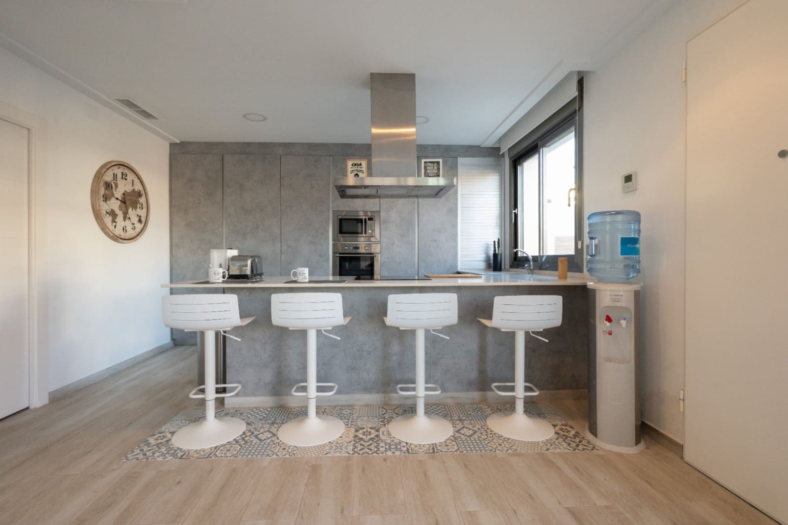 Chalet de 4 habitaciones en Orihuela Costa en venta - 490.000 € (Ref: 9826419)