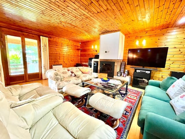 4 Zimmer Villa zu verkaufen in San Fulgencio mit Pool - 476.000 € (Ref: 9826438)