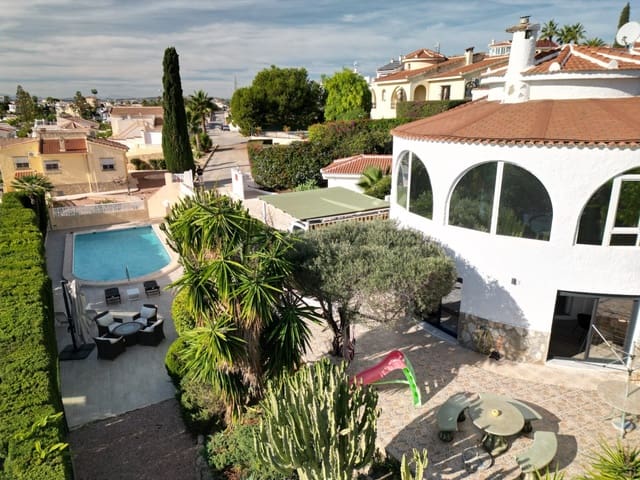 5 soveværelse Villa til salg i Ciudad Quesada, Rojales - € 695.000 (Ref: 9826447)