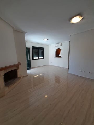 Chalet de 3 habitaciones en Ciudad Quesada, Rojales en venta con piscina - 295.000 € (Ref: 9826448)