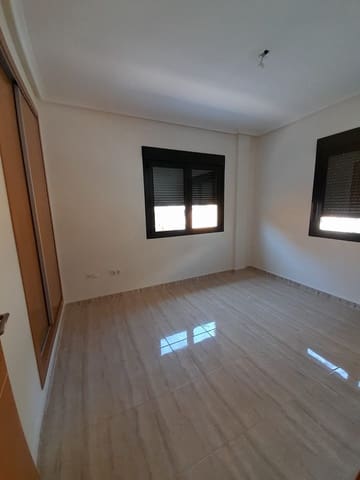 Chalet de 3 habitaciones en Ciudad Quesada, Rojales en venta con piscina - 295.000 € (Ref: 9826448)
