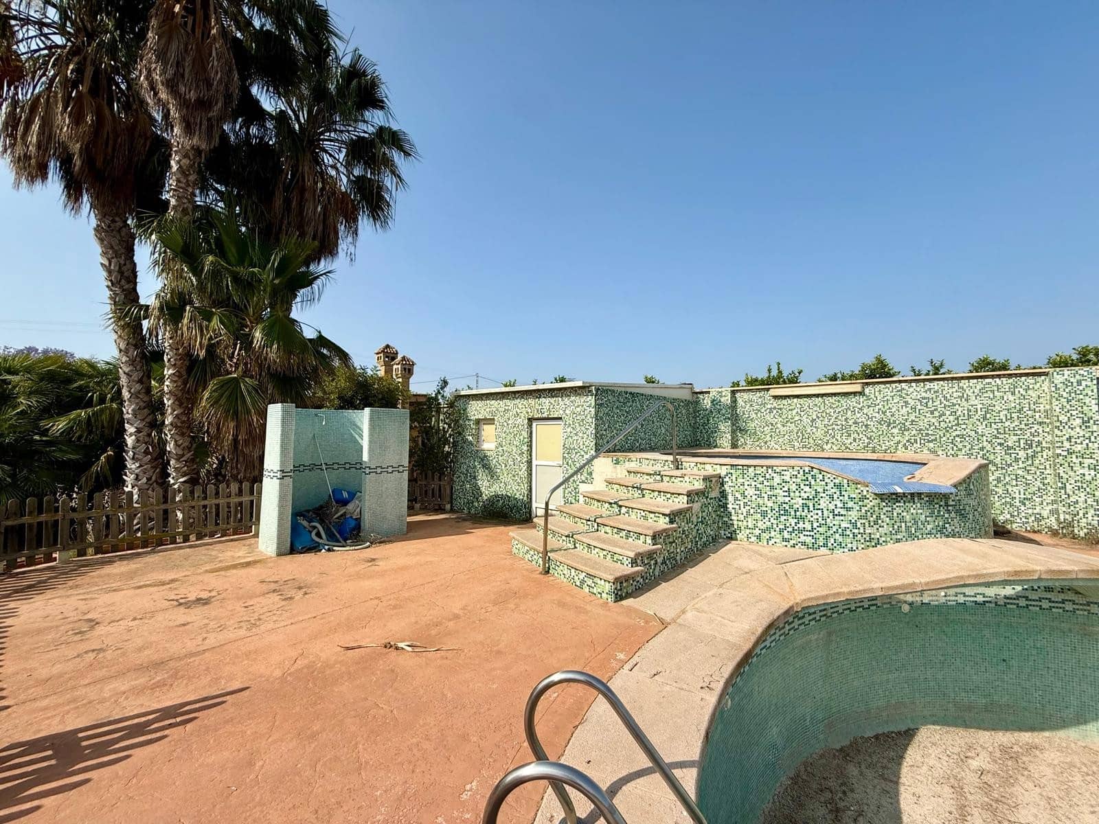 5 bedroom Villa for sale in San Miguel de Salinas - € 675,000 (Ref: 9826467)