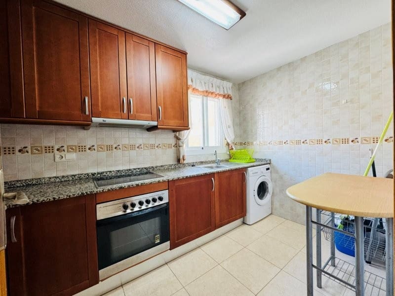 2 chambre Appartement à vendre à Torrevieja avec piscine - 179 000 € (Ref: 9826472)