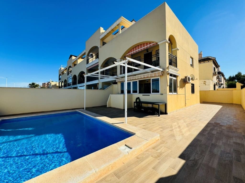 2 soveværelse Lejlighed til salg i La Mata - € 199.000 (Ref: 9826474)