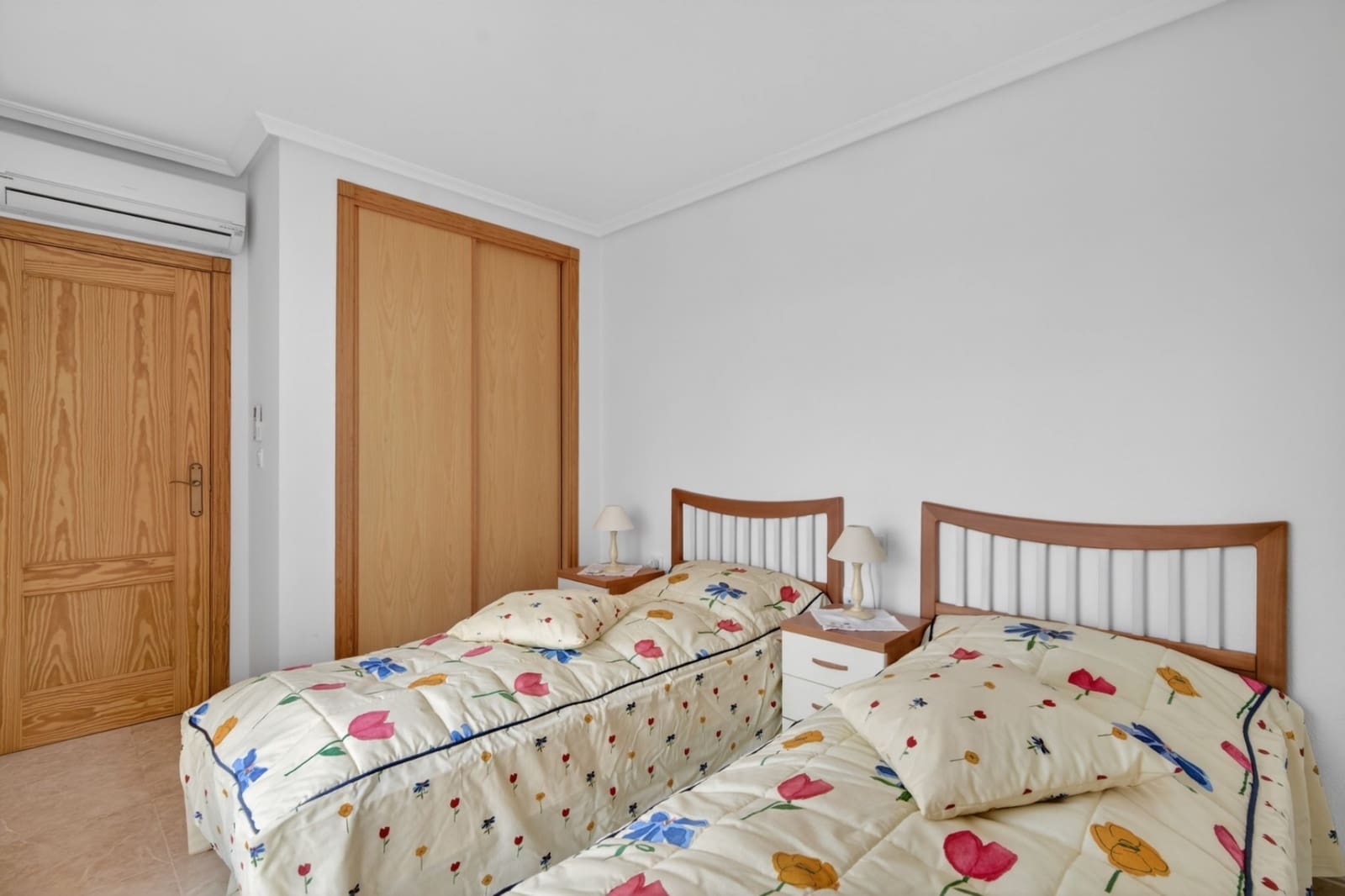 3 soverom Penthouse til salgs i Playa Flamenca med svømmebasseng - € 349 000 (Ref: 9826478)
