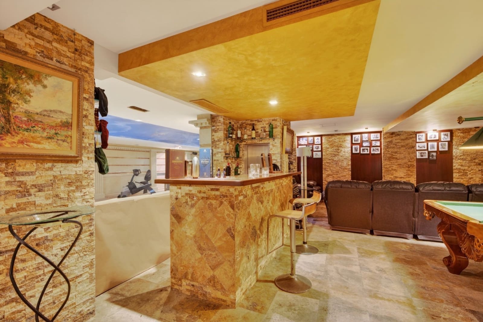 5 bedroom Villa for sale in Elche / Elx with pool - € 1,449,000 (Ref: 9826480)