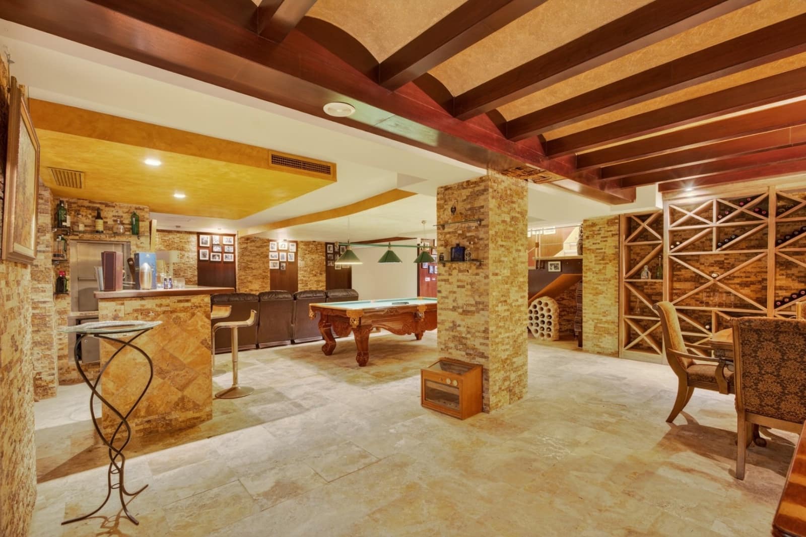 5 bedroom Villa for sale in Elche / Elx with pool - € 1,449,000 (Ref: 9826480)