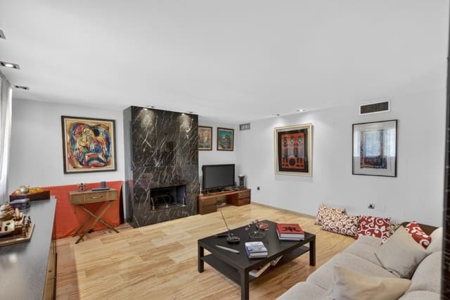 5 slaapkamer Villa te koop in Santa Pola - € 749.000 (Ref: 9826481)