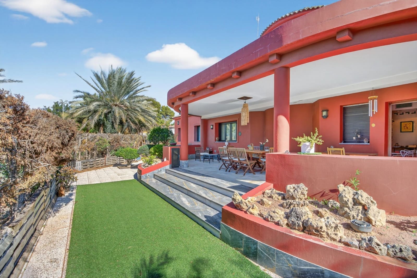 5 bedroom Villa for sale in Santa Pola - € 749,000 (Ref: 9826481)