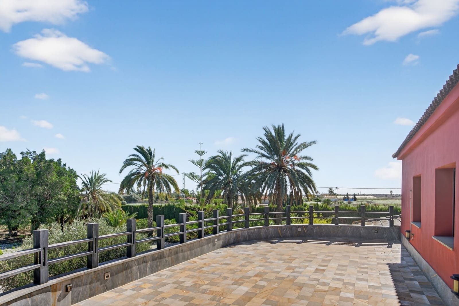 5 bedroom Villa for sale in Santa Pola - € 749,000 (Ref: 9826481)