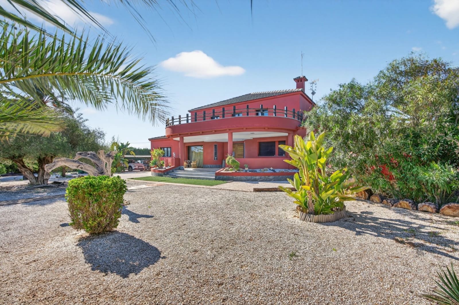 5 bedroom Villa for sale in Santa Pola - € 749,000 (Ref: 9826481)