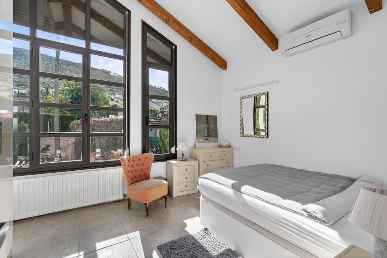 4 sypialnia Willa na sprzedaż w Javea / Xabia z basenem - 950 000 € (Ref: 9826483)