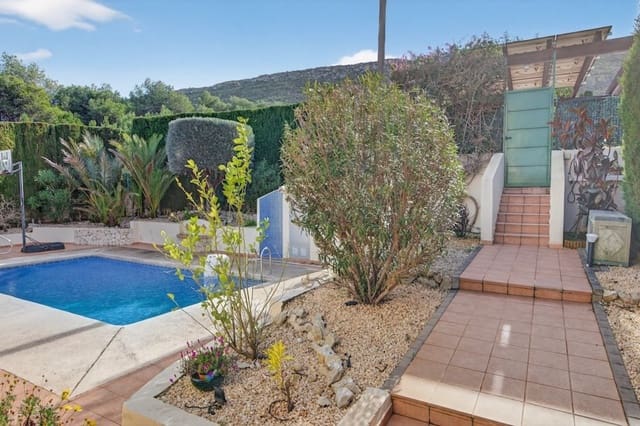 4 chambre Villa/Maison à vendre à Cap Martí - El Tossalet - Pinomar, Javea / Xàbia avec piscine - 950 000 € (Ref: 9826483)