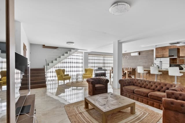 5 camera da letto Villa in vendita in Rebolledo, Alicante città con piscina - 815.000 € (Rif: 9826487)