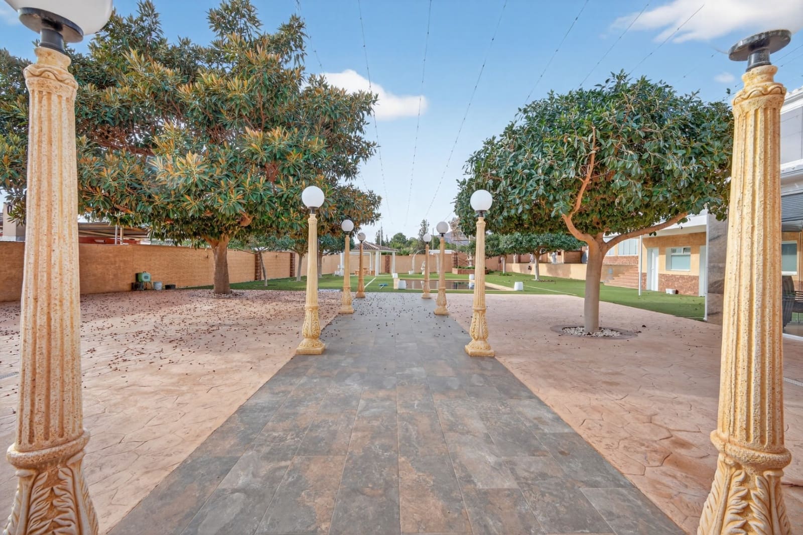 5 bedroom Villa for sale in Rebolledo with pool - € 815,000 (Ref: 9826487)