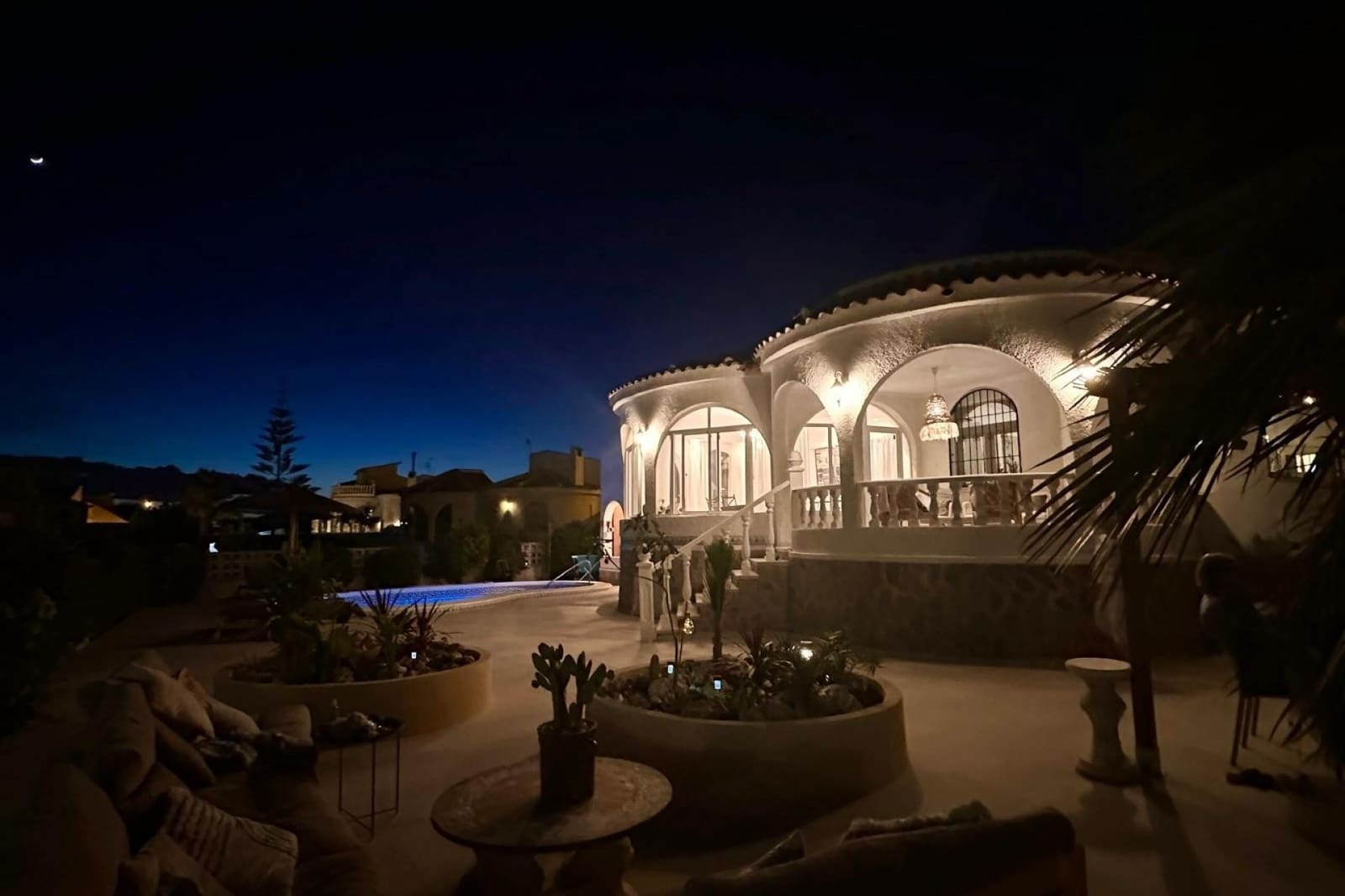 3 slaapkamer Villa te koop in Torrevieja met zwembad - € 645.000 (Ref: 9826488)