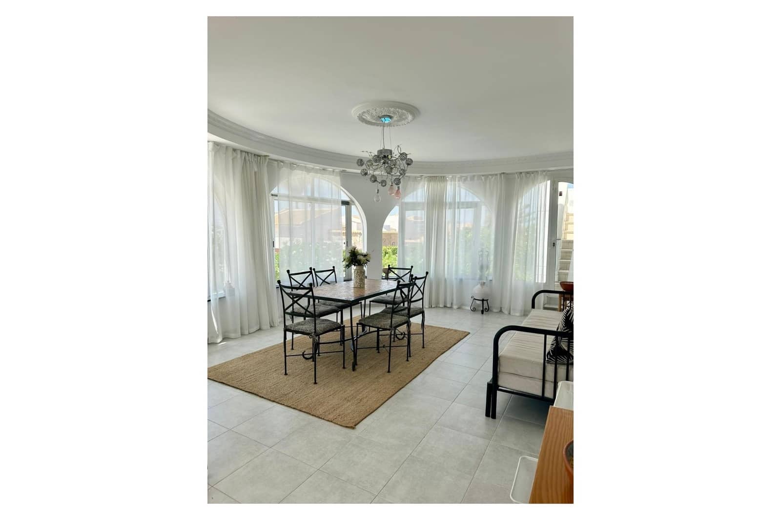 3 slaapkamer Villa te koop in Torrevieja met zwembad - € 645.000 (Ref: 9826488)