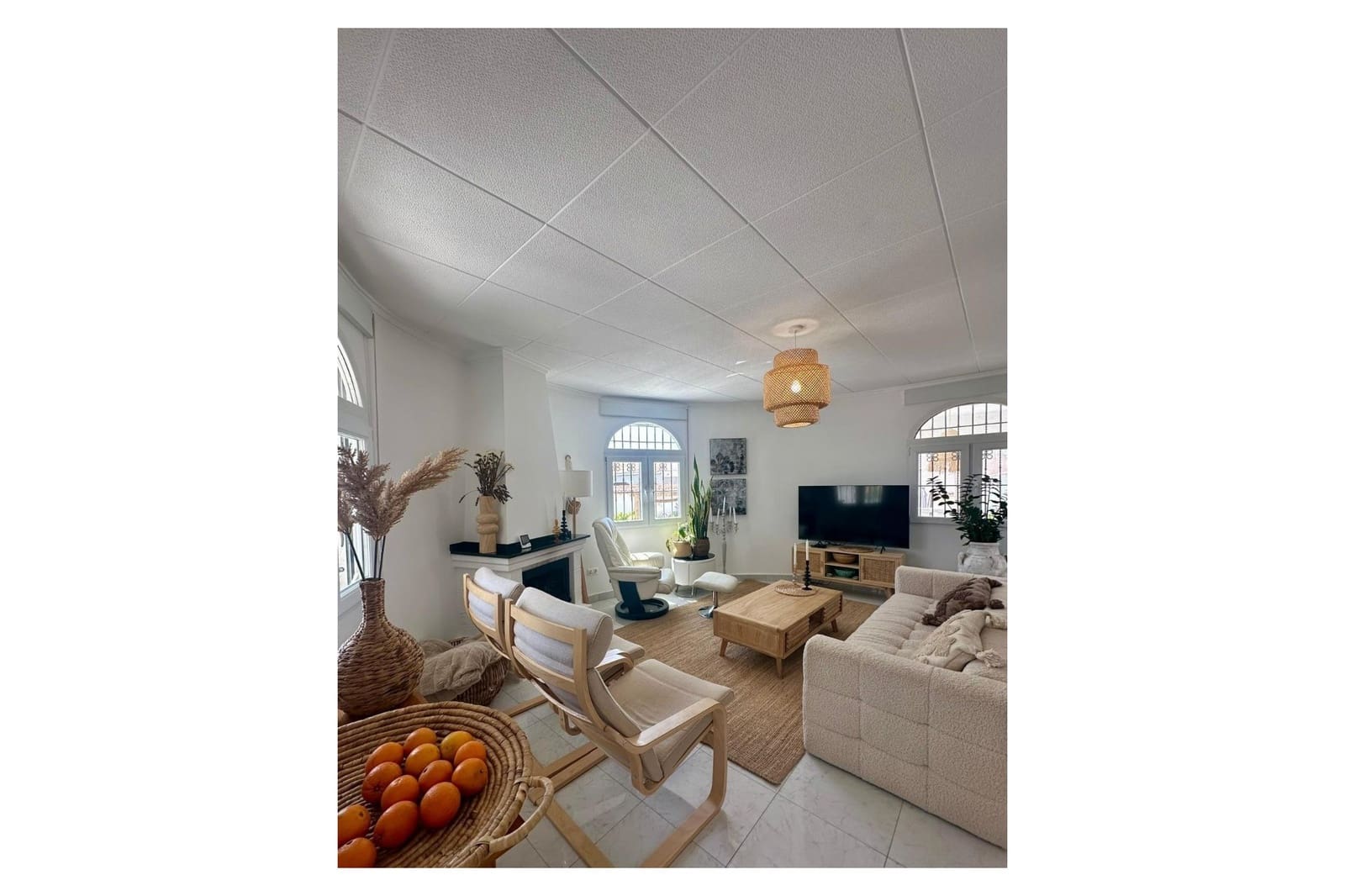 3 slaapkamer Villa te koop in Torrevieja met zwembad - € 645.000 (Ref: 9826488)