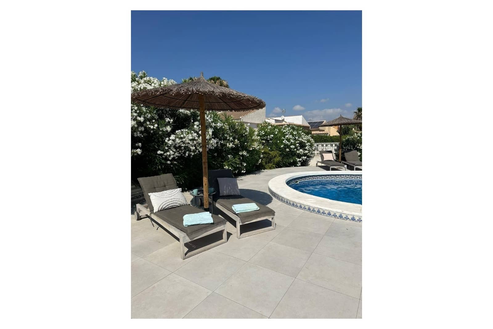 3 slaapkamer Villa te koop in Torrevieja met zwembad - € 645.000 (Ref: 9826488)